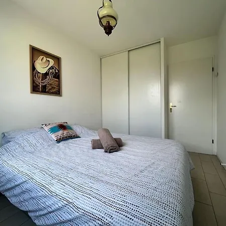 Duplex Western - Disney A Paris - *