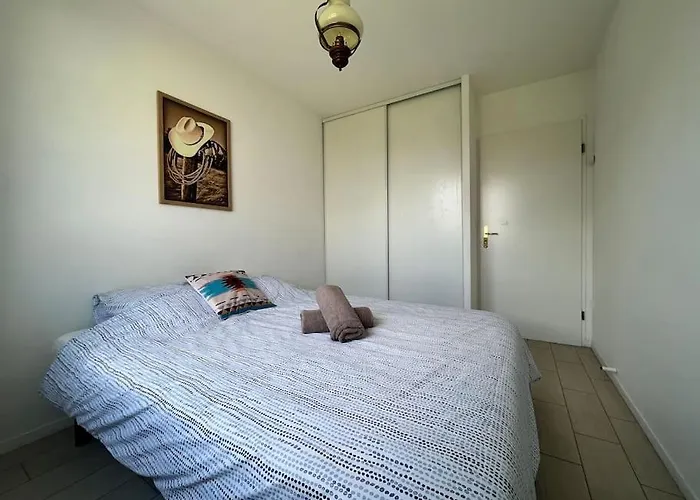 Duplex Western - Disney A Paris - *